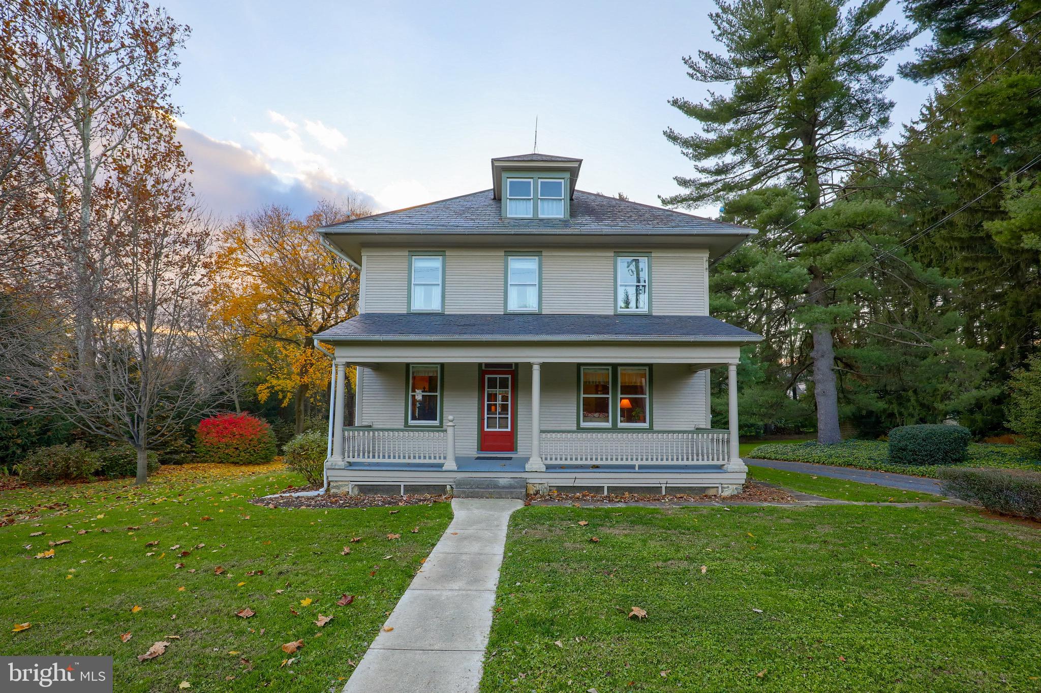 76 Greenfield Road Lancaster, PA 17602 - Photo 3 of 56 Gallery Image 3