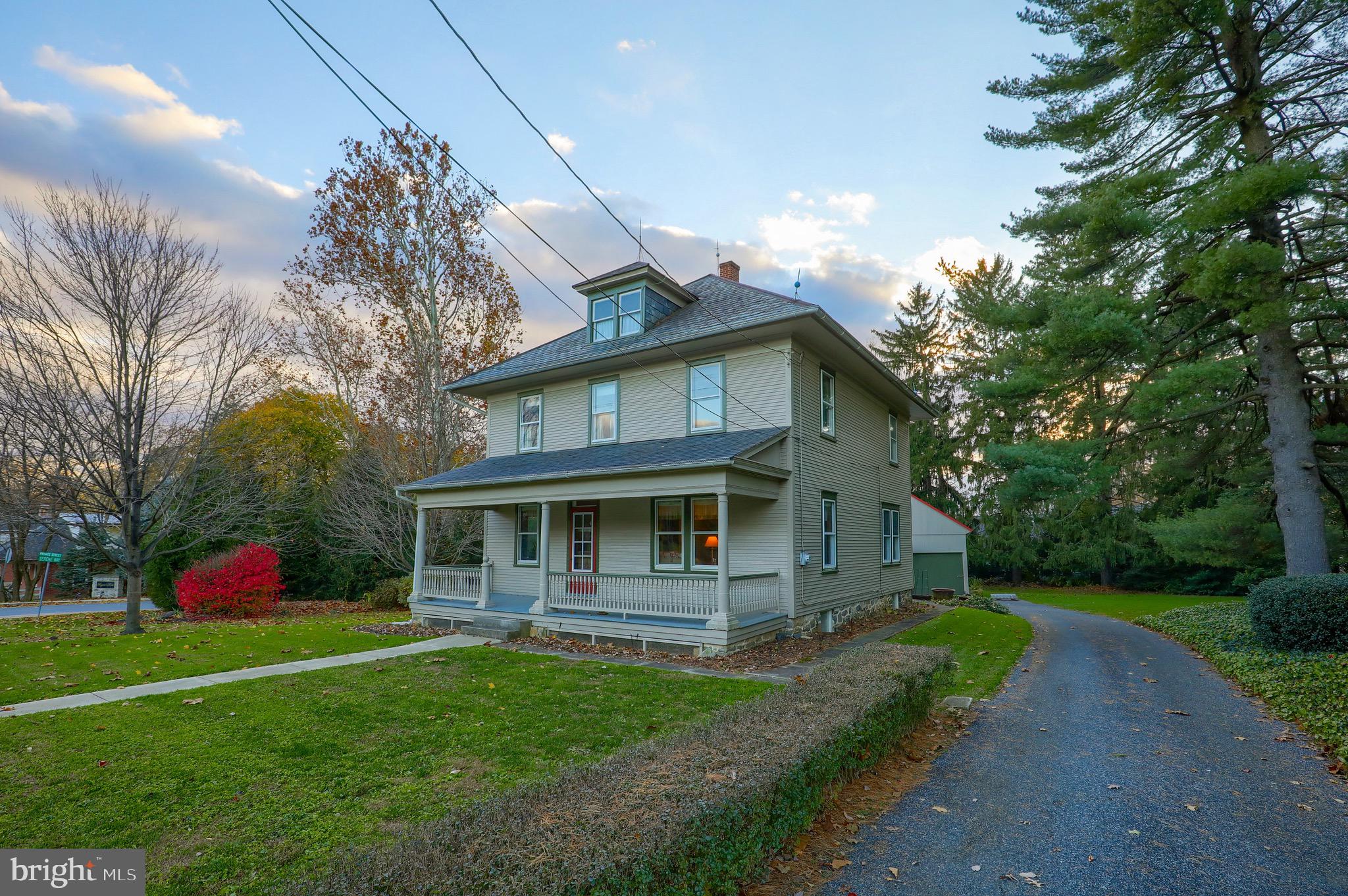 76 Greenfield Road Lancaster, PA 17602 - Photo 4 of 56 Gallery Image 4
