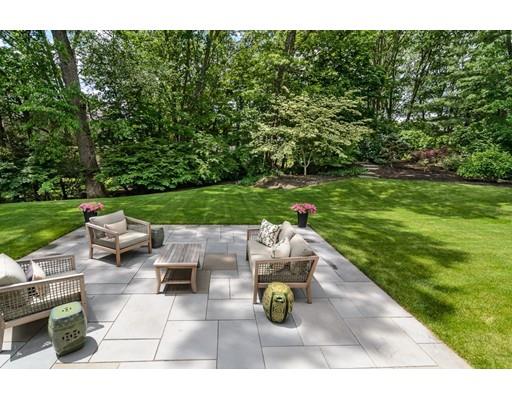 8 Wynnewood Road Wellesley, MA 02481 - Photo 13 of 17