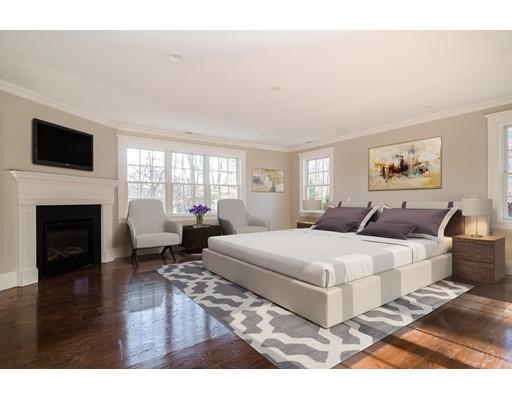 8 Wynnewood Road Wellesley, MA 02481 - Photo 9 of 17