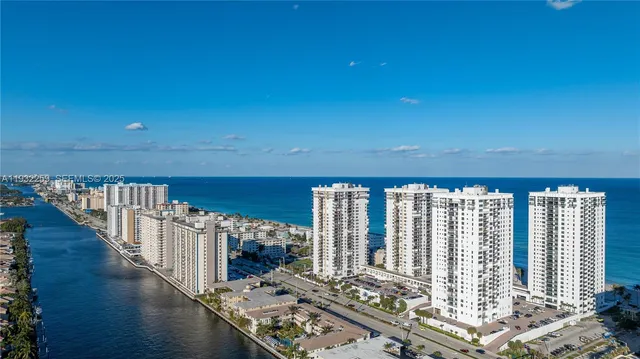 $3,300 | 2401 South Ocean Drive, Unit 1204, Hollywood, FL 33019