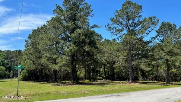 $27,000 | 5301 Anchor Way, Oriental, NC 28571