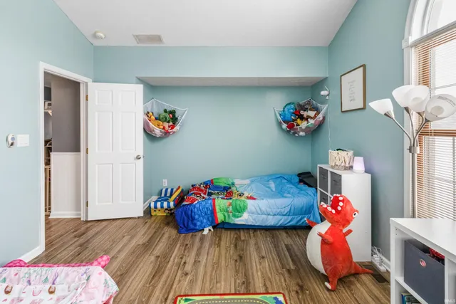 $309,900 | 3300 Indianhill Drive, Muncie, IN 47302