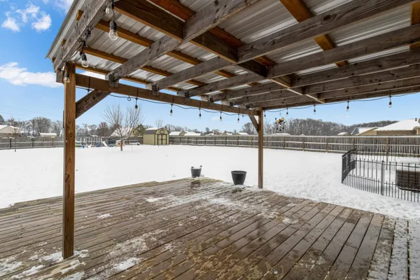 $295,000 | 3300 Indianhill Drive, Muncie, IN 47302
