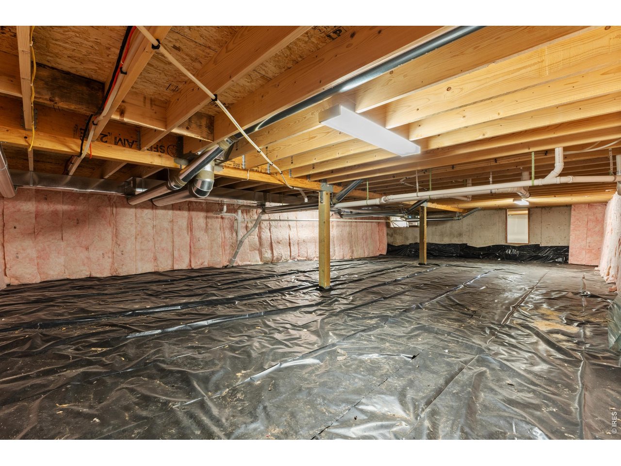 2515 Davis Ranch Road Bellvue, CO 80512 - Photo 29 of 48 Crawl space
