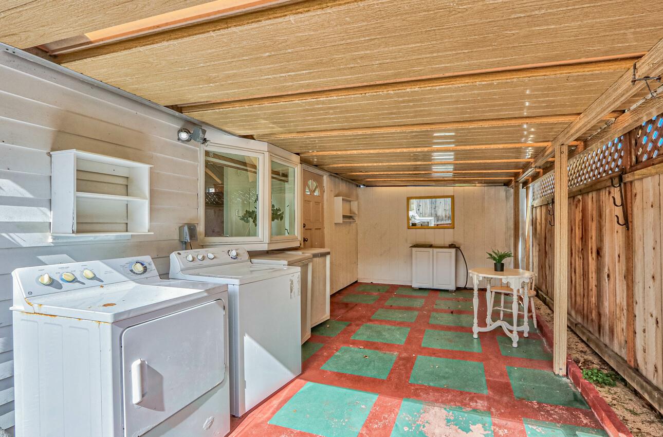 515 13th Street Pacific Grove, CA 93950 - Photo 23 of 24