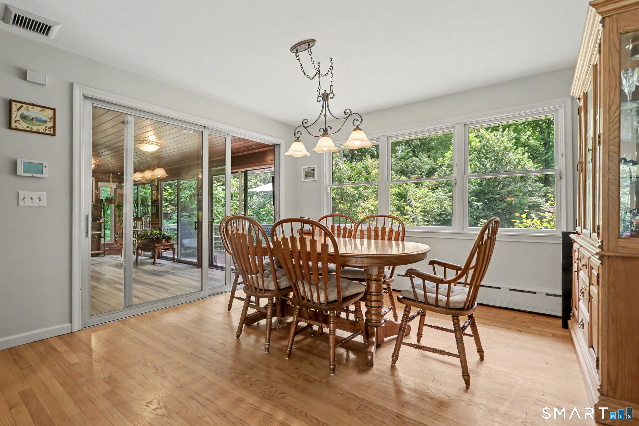 215 Hillfield Road Hamden, CT 06518 - Photo 16 of 36