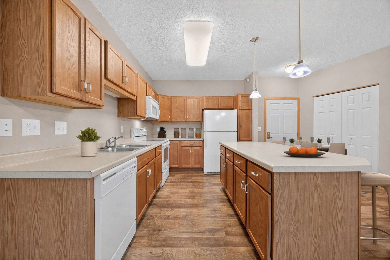 1880 3rd Avenue Northwest, Unit 211 Rochester, MN 55901 - Photo 4 of 18 Gallery Image 4