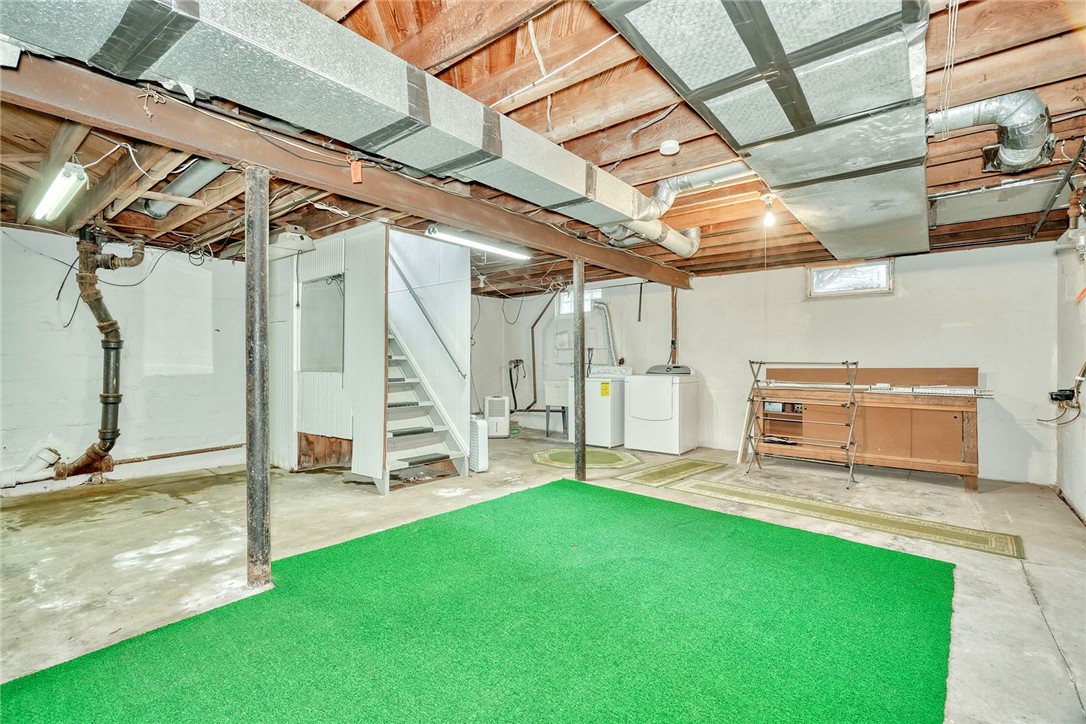 1967 Penfield Road Penfield, NY 14526 - Photo 32 of 38