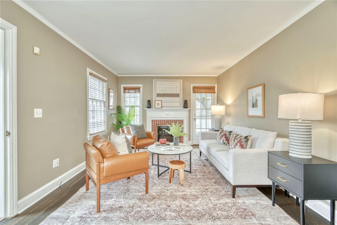 1967 Penfield Road Penfield, NY 14526 - Photo 5 of 38