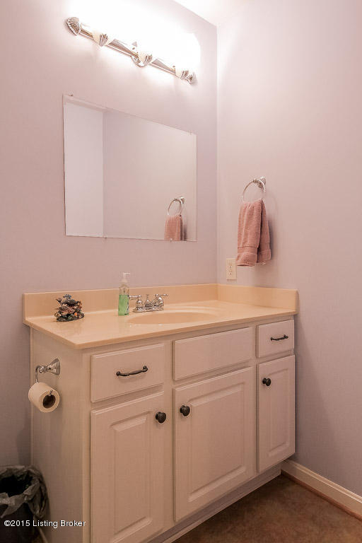 2550 Conner Station Road Simpsonville, KY 40067 - Photo 23 of 46 2nd level bathroom