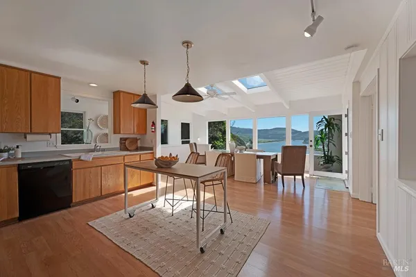 $1,050,000 | 10050 Bonita Avenue, Jenner, CA 95450