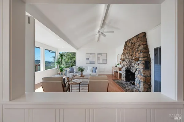 $1,050,000 | 10050 Bonita Avenue, Jenner, CA 95450