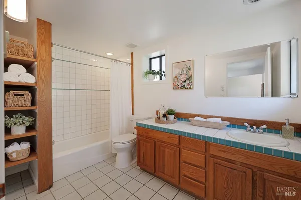 $1,050,000 | 10050 Bonita Avenue, Jenner, CA 95450