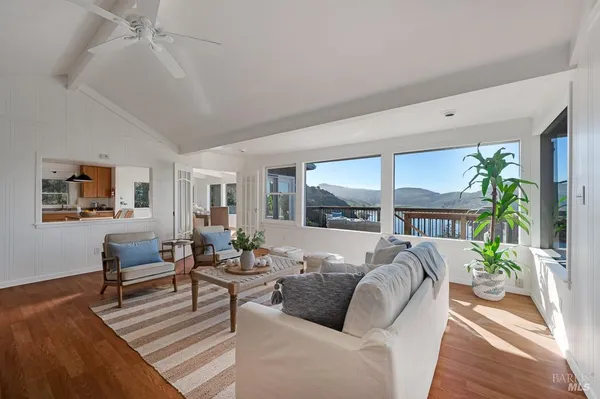 $1,050,000 | 10050 Bonita Avenue, Jenner, CA 95450