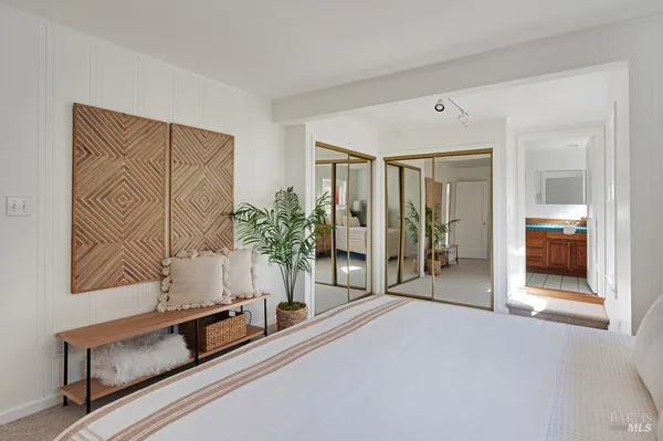 $1,050,000 | 10050 Bonita Avenue, Jenner, CA 95450