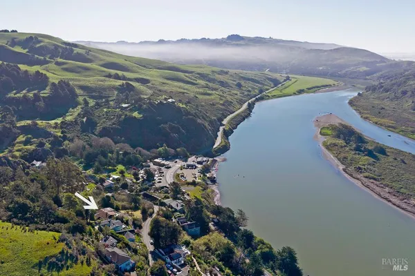 $1,050,000 | 10050 Bonita Avenue, Jenner, CA 95450