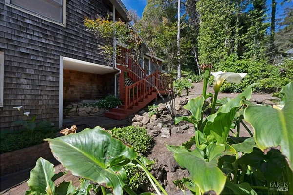 $1,050,000 | 10050 Bonita Avenue, Jenner, CA 95450