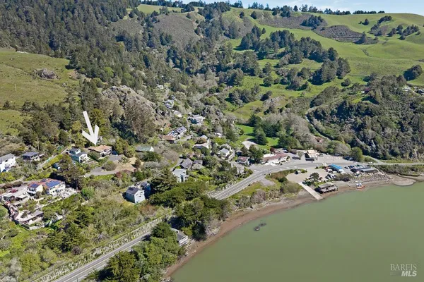 $1,050,000 | 10050 Bonita Avenue, Jenner, CA 95450