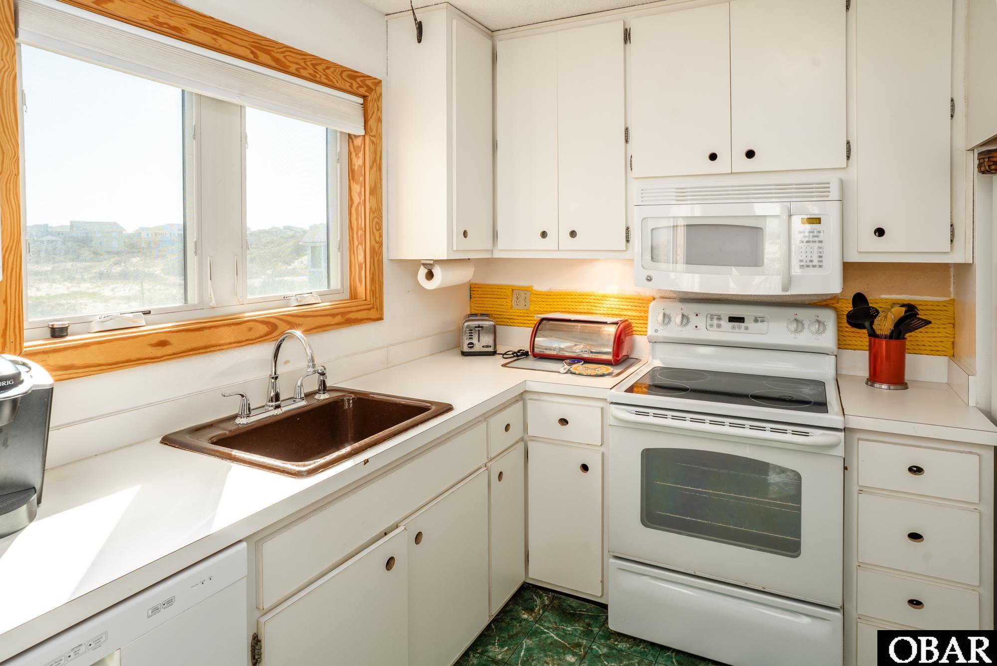 601 Schooner Ridge Road Corolla, NC 27927 - Photo 16 of 46