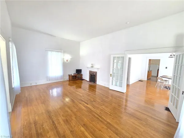 $309,573 | 410 East Sprague Street, Winston-Salem, NC 27127