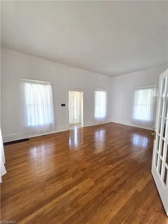 $309,573 | 410 East Sprague Street, Winston-Salem, NC 27127