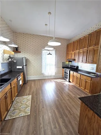 $309,573 | 410 East Sprague Street, Winston-Salem, NC 27127