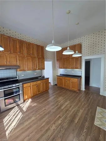 $309,573 | 410 East Sprague Street, Winston-Salem, NC 27127