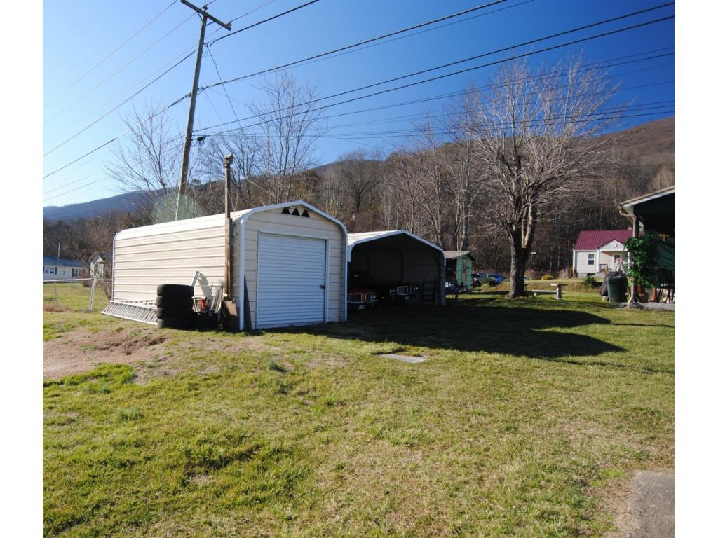 458 Hilton Road Gate City, VA 24251 - Photo 5 of 18 Photo 5