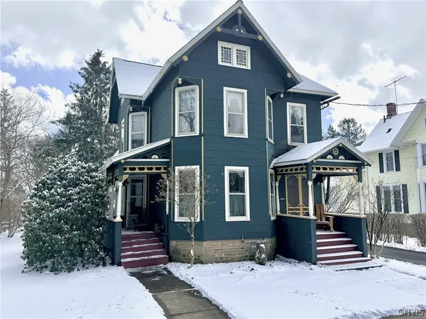 $274,900 | 8 Elm Avenue, Homer, NY 13077