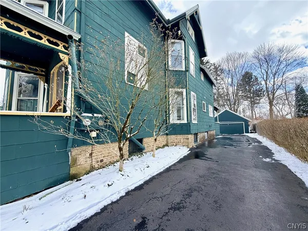 $274,900 | 8 Elm Avenue, Homer, NY 13077