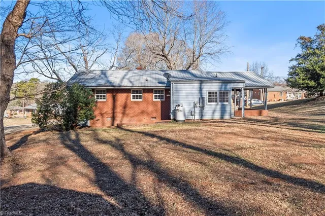 $224,900 | 453 Albert Drive, Lexington, NC 27292