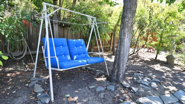 $25,000 | 200 Iris Way, Palo Alto, CA 94303