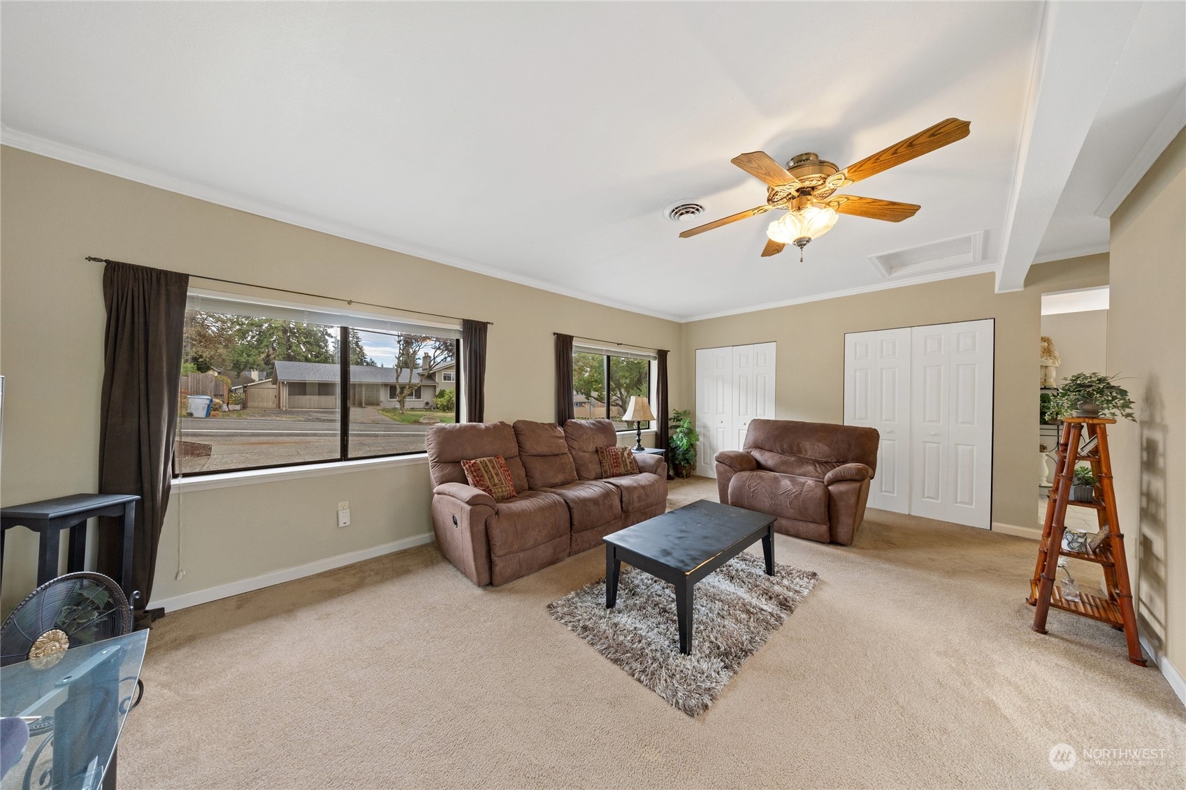 11208 Southeast 182nd Street Renton, WA 98055 - Photo 14 of 38