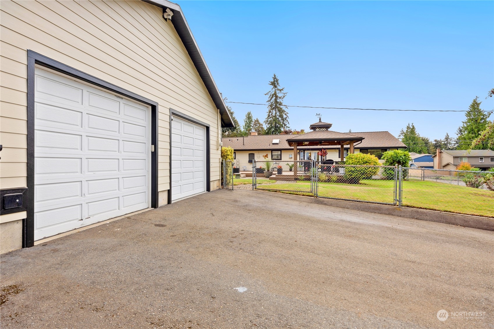 11208 Southeast 182nd Street Renton, WA 98055 - Photo 33 of 38