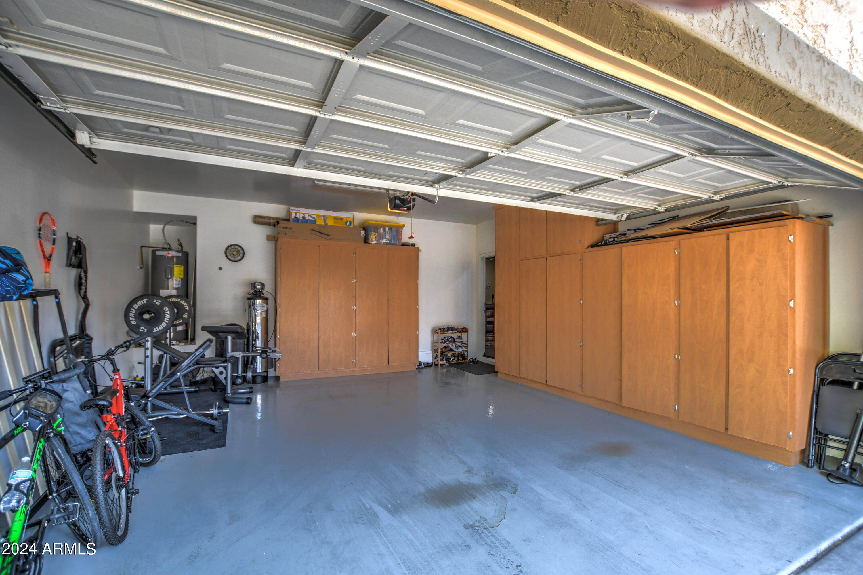 2015 West Davis Road Phoenix, AZ 85023 - Photo 43 of 62 Garage