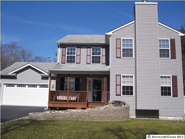 215 Harbor Inn Road Bayville, NJ 08721 - Photo 1 of 3 Primary Photo