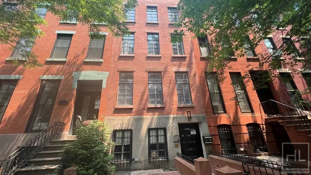 a view of outdoor space yard and patio