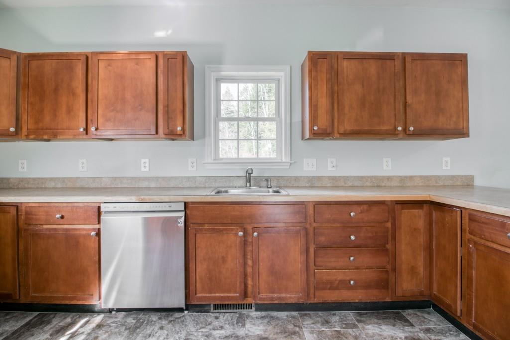 250 Mill Valley Road Belchertown, MA 01007 - Photo 3 of 25 Gallery Image 3