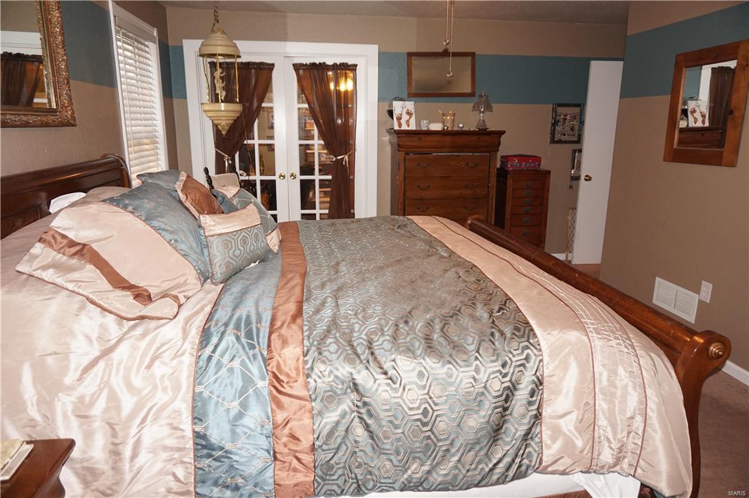 1508 Seiler Road Alton, IL 62002 - Photo 22 of 60