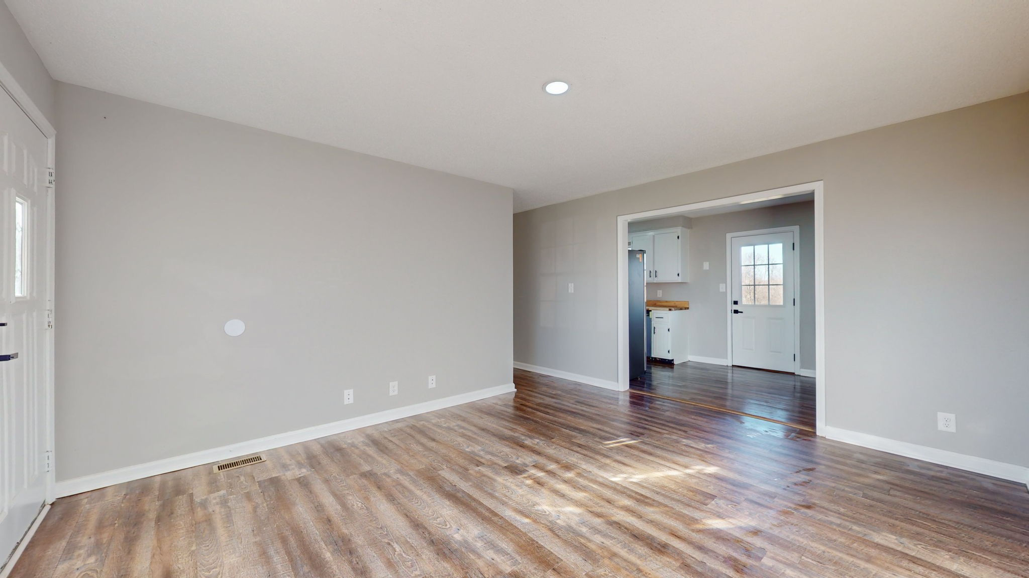 2487 Outlaw Road Woodlawn, TN 37191 - Photo 4 of 46 Gallery Image 4