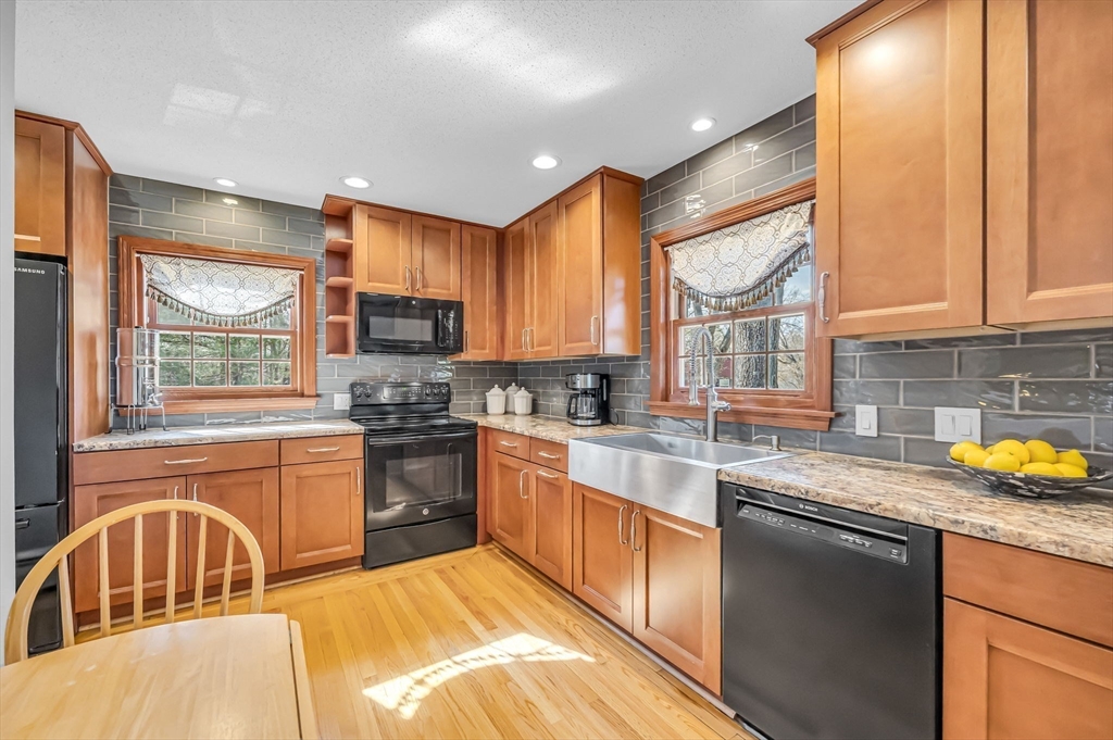 97 Salem Road Longmeadow, MA 01106 - Photo 19 of 42 Gallery Image 19