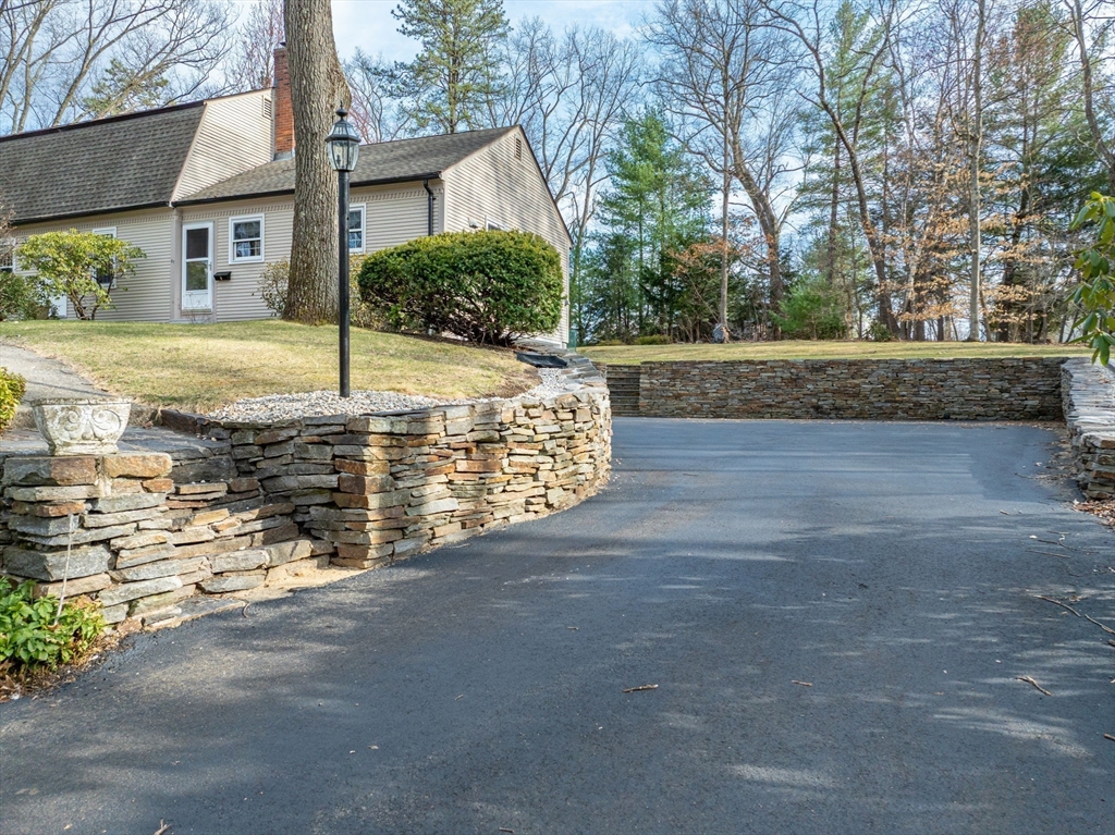 97 Salem Road Longmeadow, MA 01106 - Photo 3 of 42 Gallery Image 3