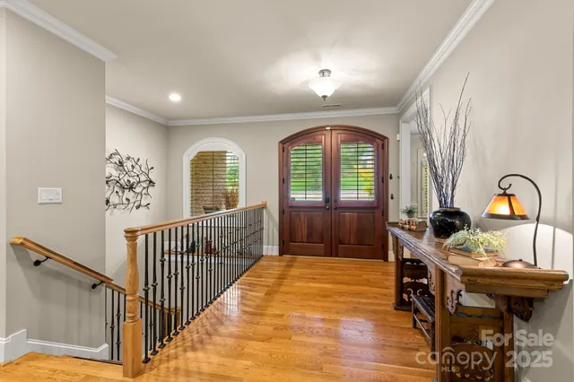a view of a livingroom with furniture and window