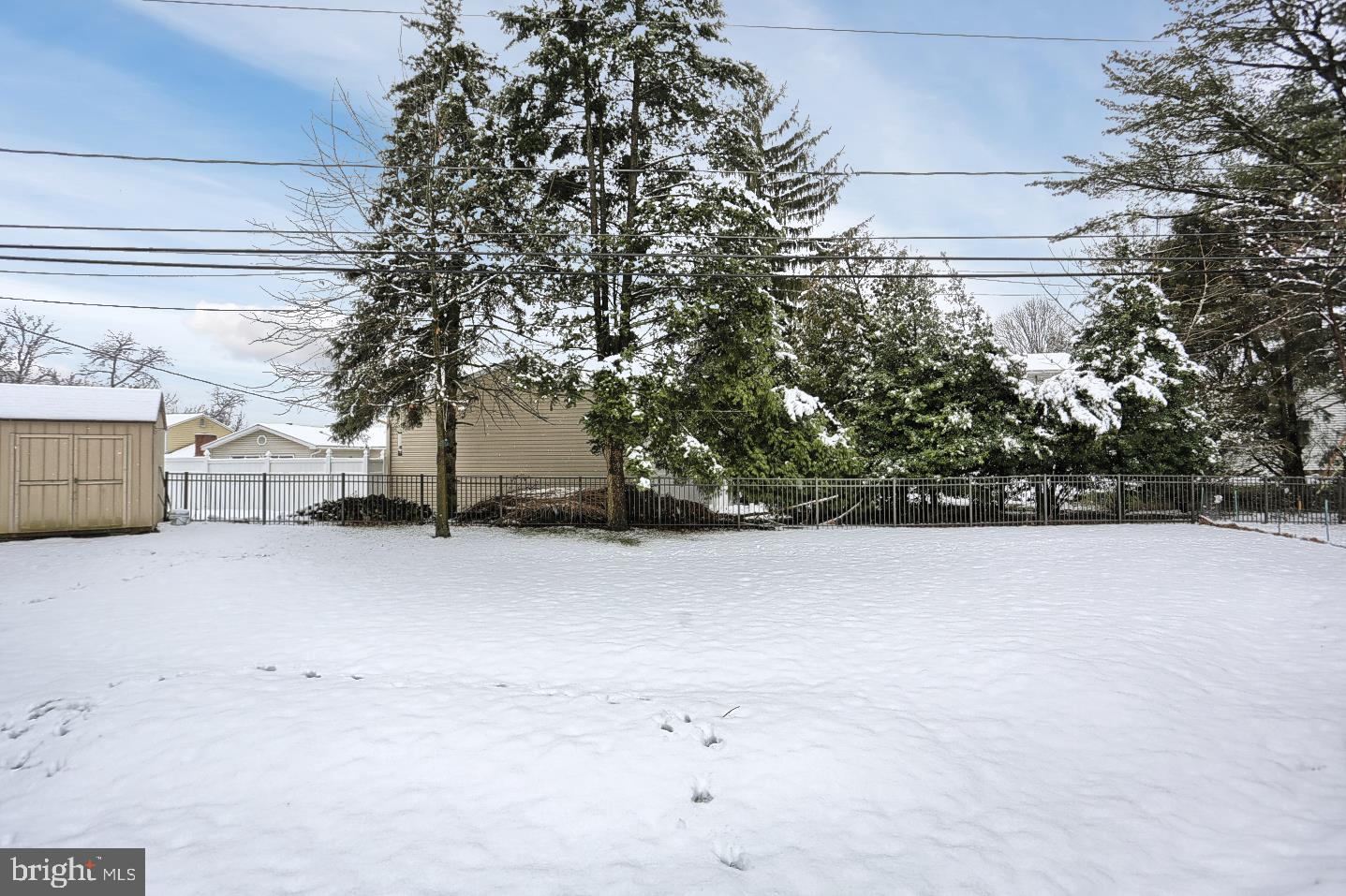 520 Blanchester Road Harrisburg, PA 17112 - Photo 27 of 28 Fenced in Back yard