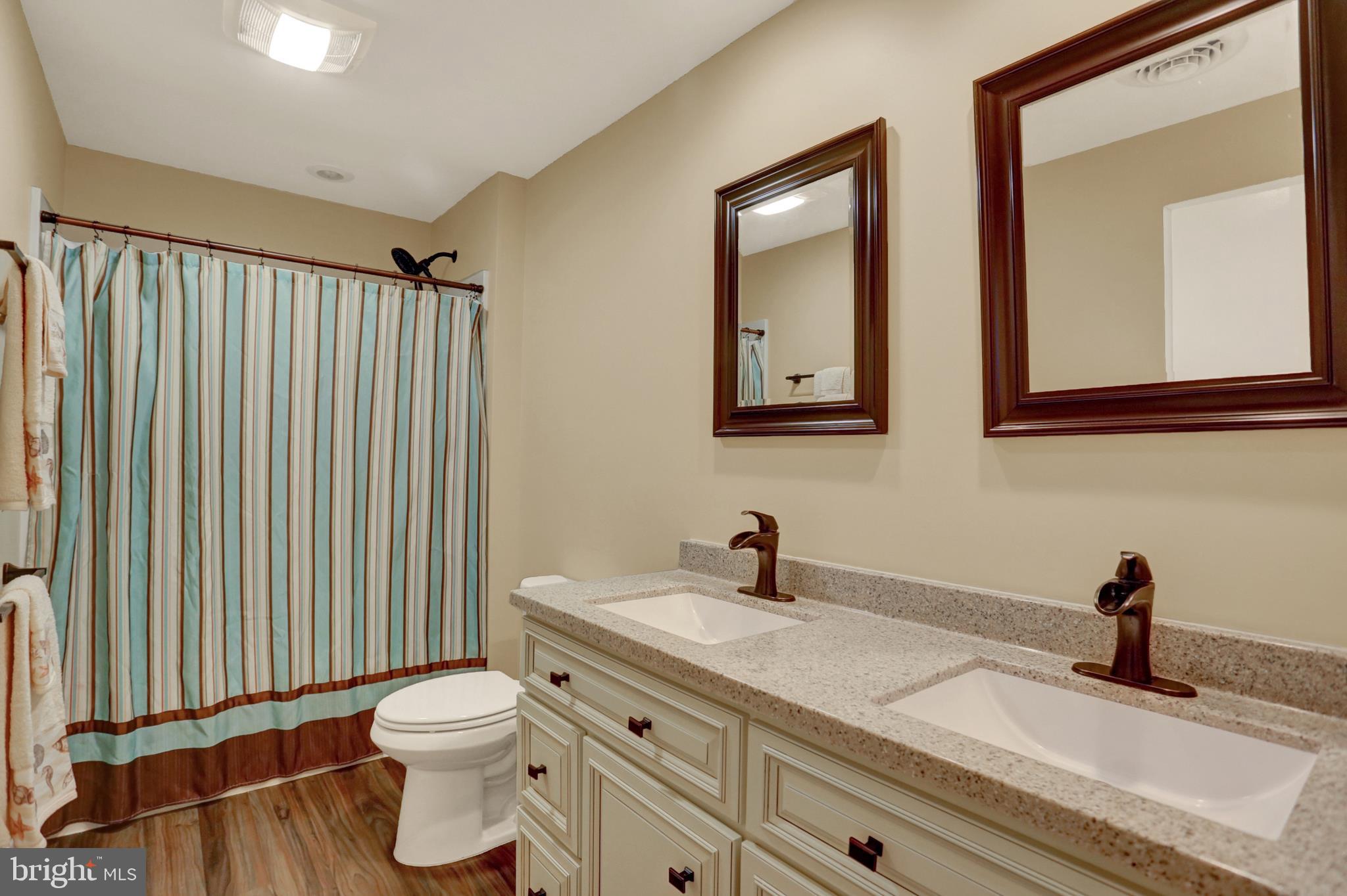 520 Blanchester Road Harrisburg, PA 17112 - Photo 10 of 28 Main Bath