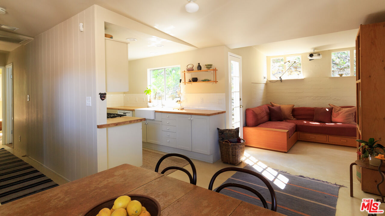 1320 Gates Place South Pasadena, CA 91030 - Photo 5 of 22 a bedroom with furniture and a potted plant