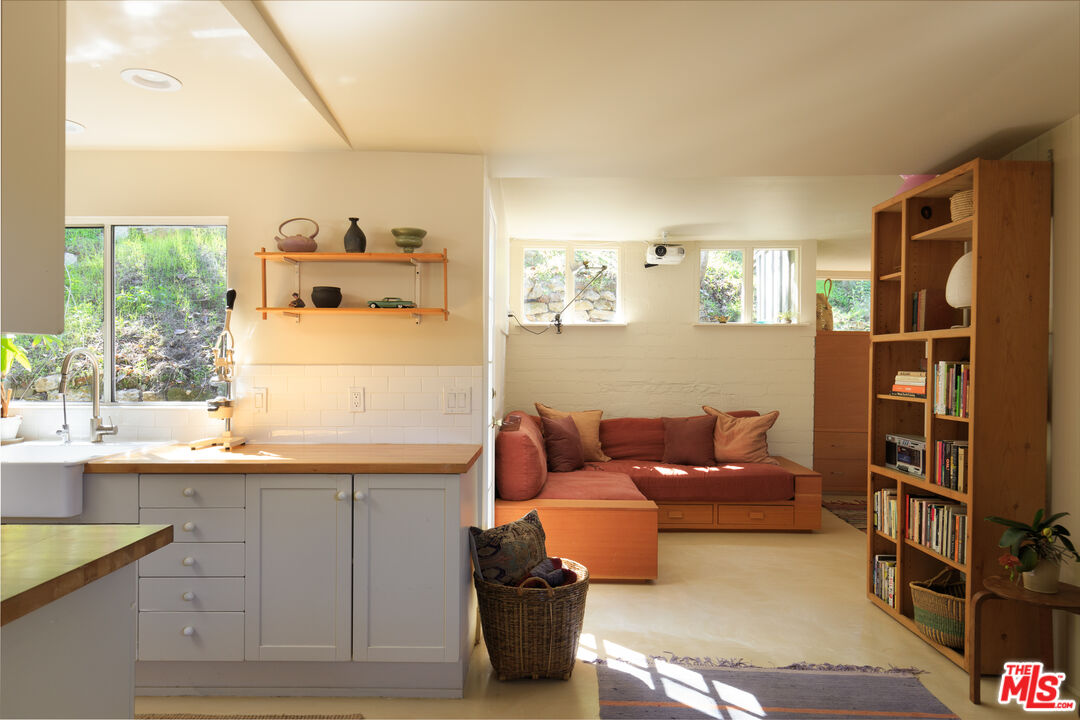 1320 Gates Place South Pasadena, CA 91030 - Photo 8 of 22 a living room with furniture and a window