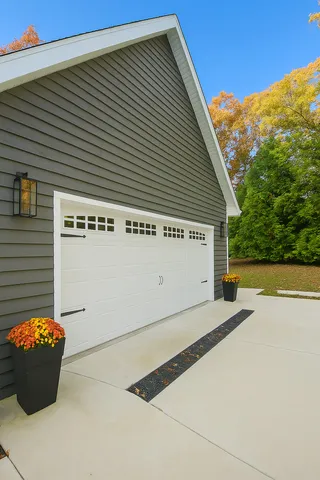 $379,900 | 507 Sangamon Lane, Dixon, IL 61021