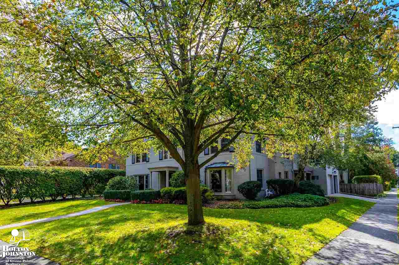 193 Merriweather Road Grosse Pointe Farms, MI 48236 - Photo 63 of 68